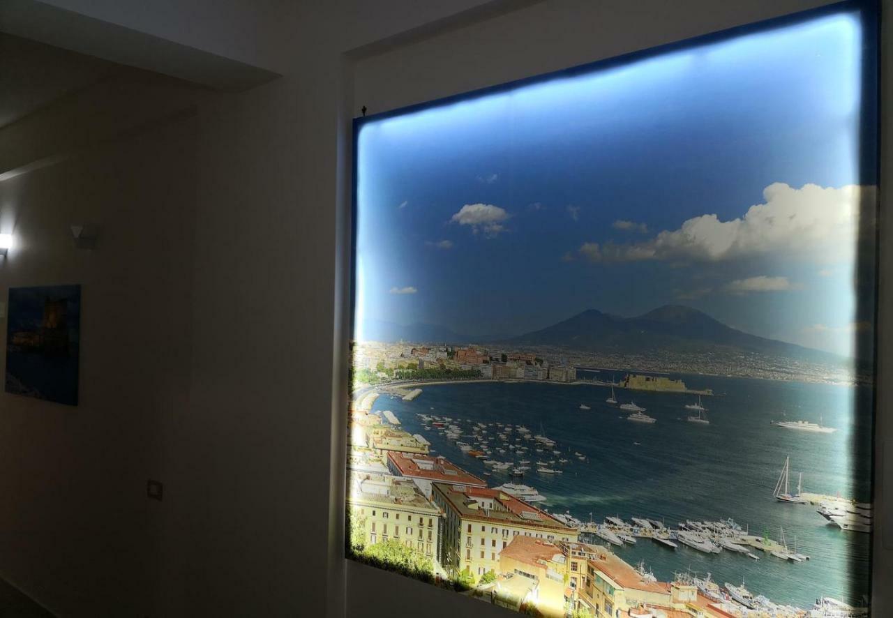 Bed and Breakfast Fenesta Vascia Neapel Exterior foto